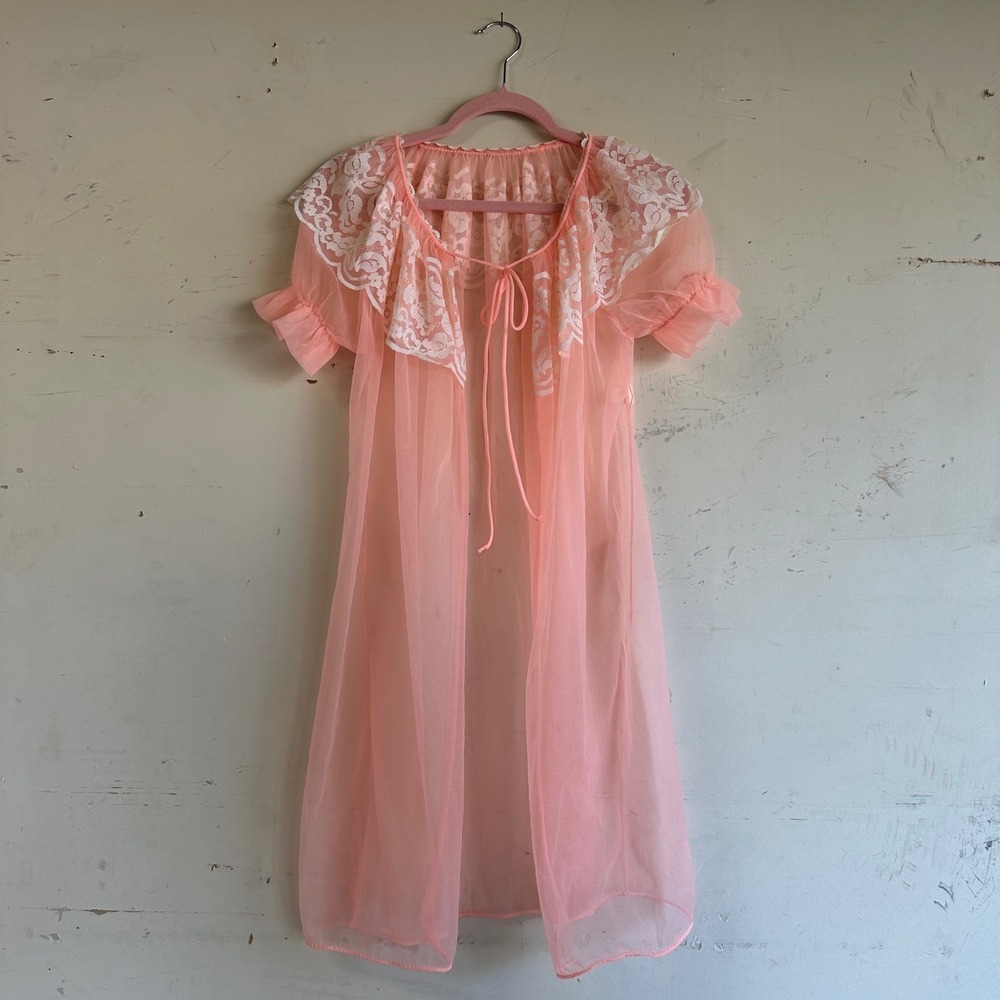 Vintage 60s peignoir coral robe coquette